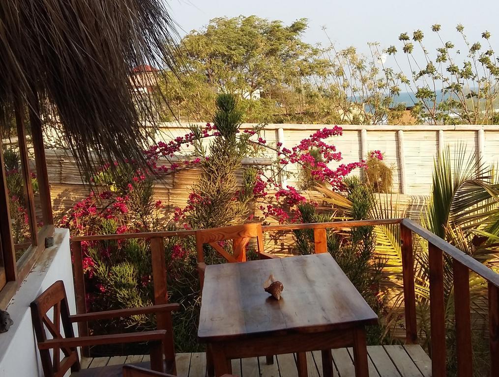 Hotel Lapa Lapa Lobitos Bungalows Exterior foto